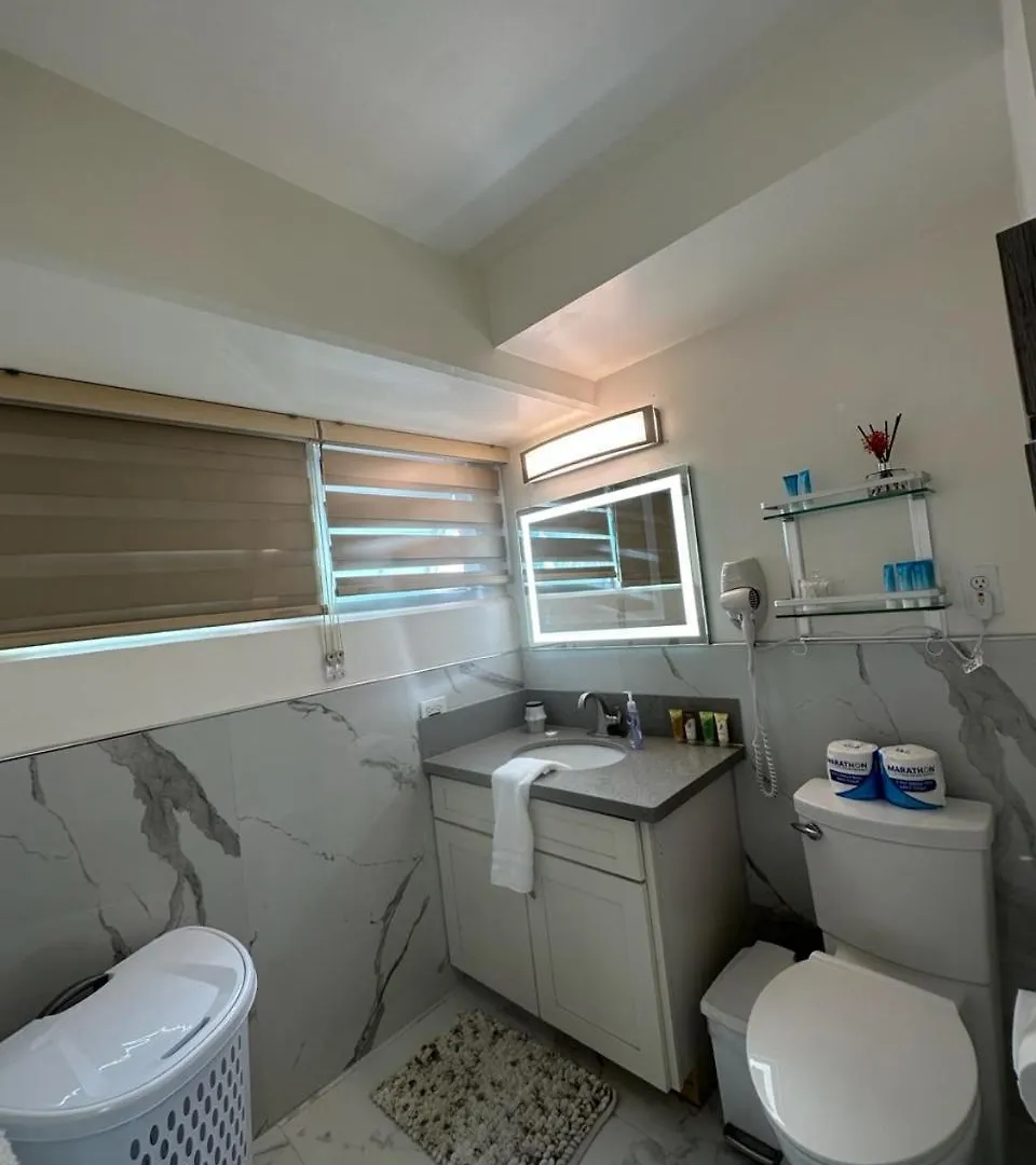 Wellcome To Lovely Condo 2 Beds 2 Baths Free Parking In Waikiki Beach Honolulu
